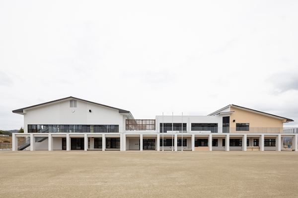 �Ί��s���k�㏬�w�Z