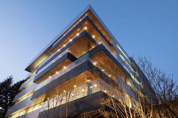 �������@�y�Y�H�� Orange Innovation Plaza