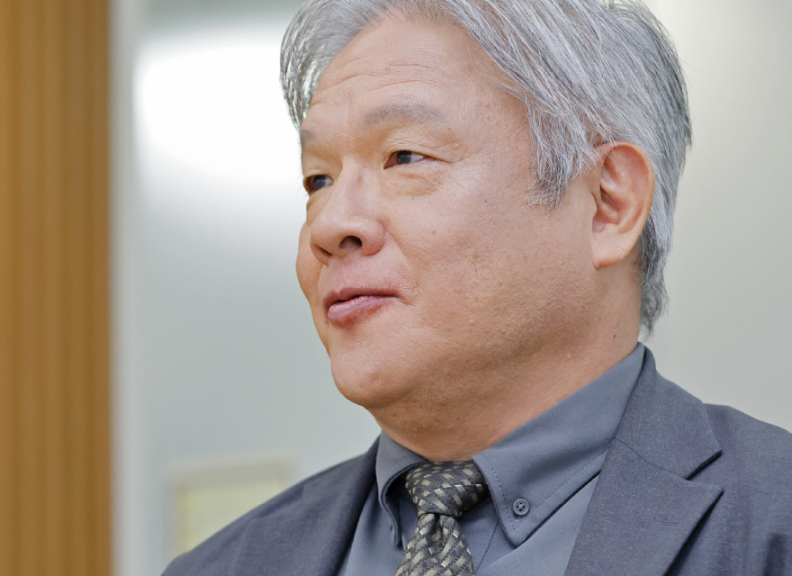 松崎 仁思
