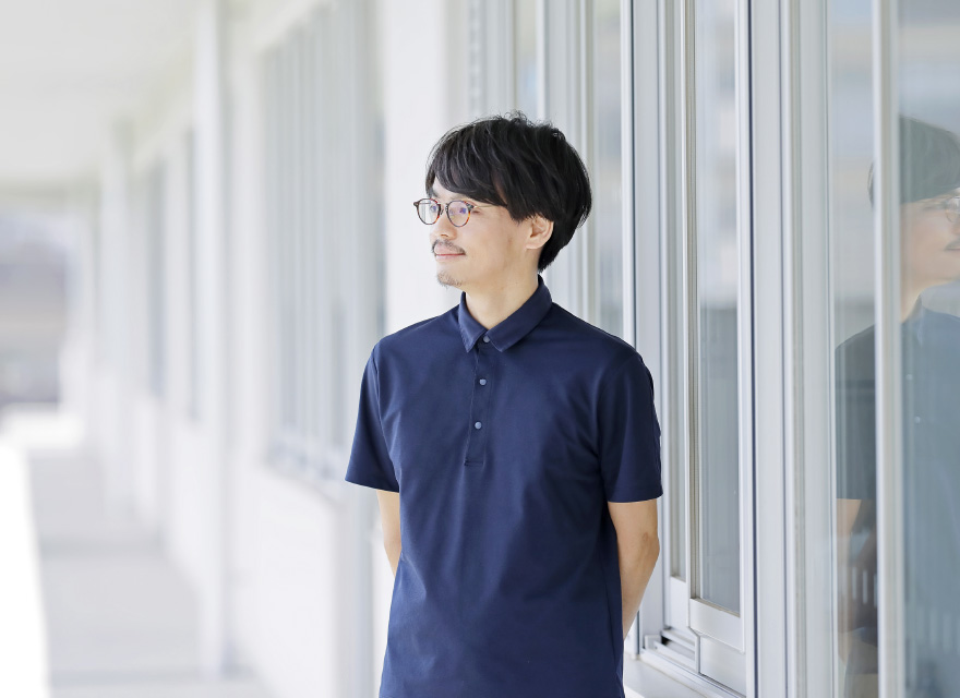 ��� ����